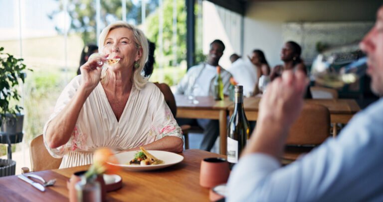 Tot Hill Farm neighborhood